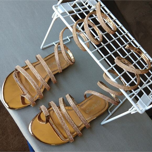 Rose Gold Gladiator Sandals size 5.5 new with imperfections spiral no tie flats - Picture 4 of 15